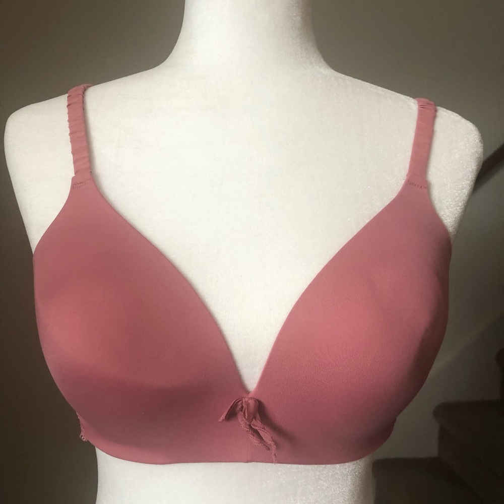NWT Victoria’s Secret IPEX Lined No-Wire Bra 34D